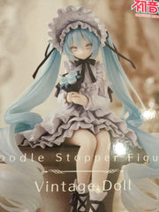 FuRyu Hatsune Miku Vintage Doll Noodle Stopper Figure (In-stock)