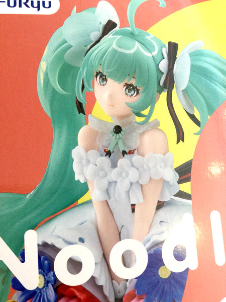 FuRyu Hatsune Miku Noodle Stopper Figure Japan Live Tour 2025 Blooming Ver. (In-stock)