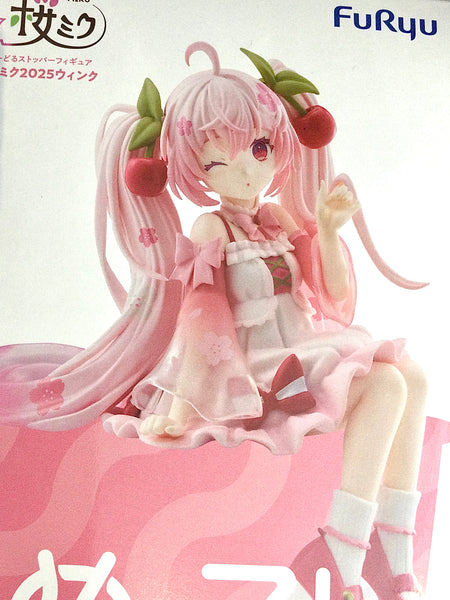 FuRyu Hatsune Miku Sakura Miku 2025 Noodle Stopper Figure Wink Ver. (In-stock)
