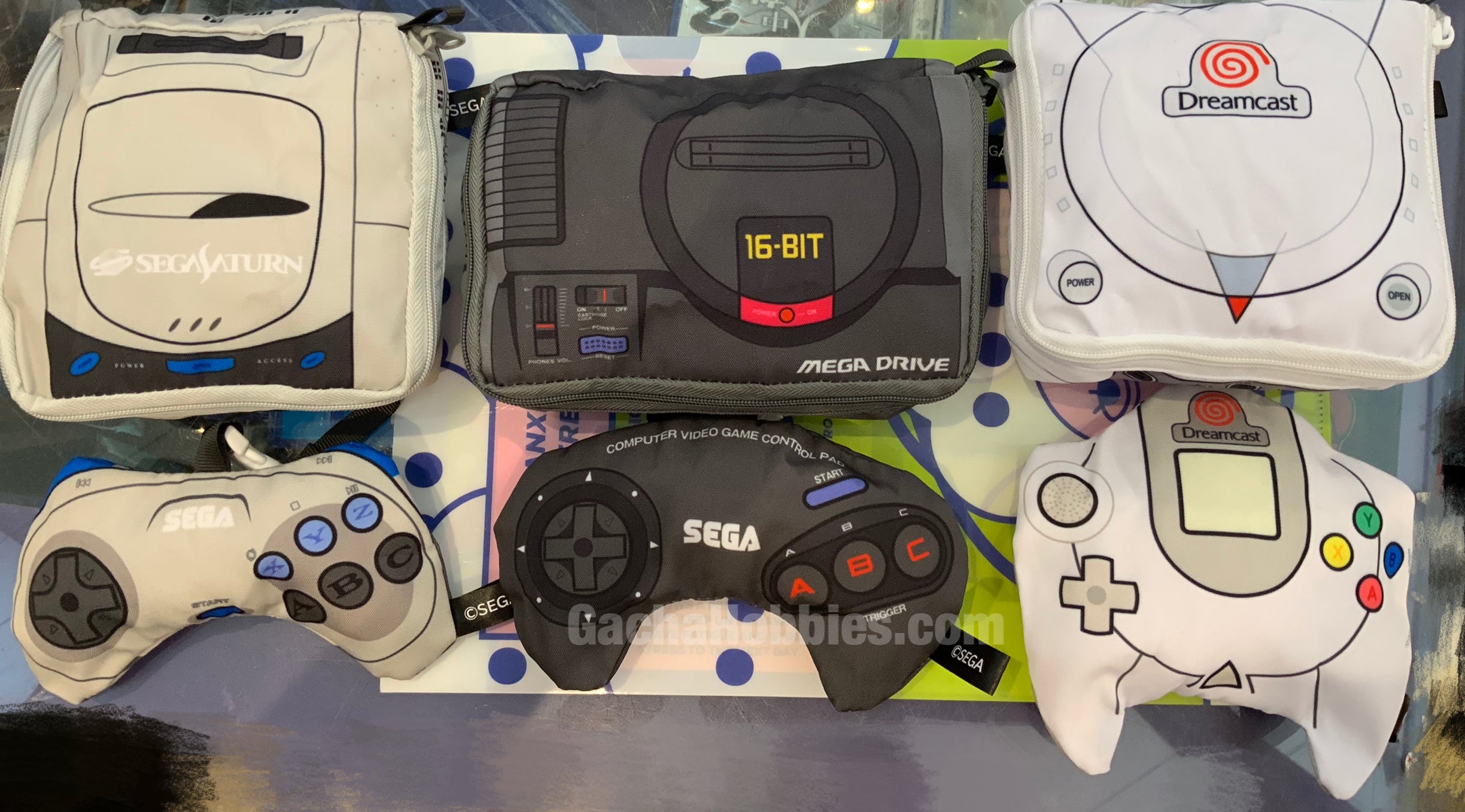 Sakamoto PS1-Style Silicone Pouch With Carabiner – Retro Game Console Case