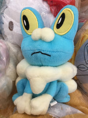 Pokemon Froakie Small Plush (In-stock)