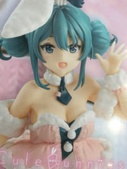 FuRyu BiCute Bunnies Hatsune Miku White Rabbit Pink Color Ver. Prize Figure (In-stock)