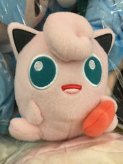 Pokemon Jigglypuff Holding Berry Small Plush (In-stock)