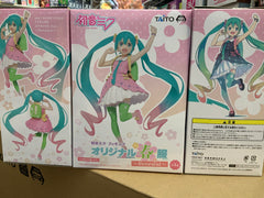 Taito Hatsune Miku Spring Outfit Renewal Prize Figure (In-stock)